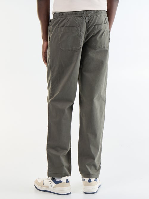 Pantalon matière effet peau de pêche - Kiabi
