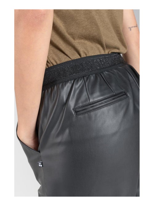 Pantalon MINETA carotte 'Le Temps Des Cerises' - Kiabi