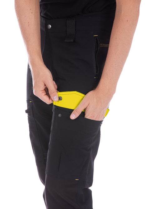 Pantalon multi-poches en bi-stretch AXIS - Kiabi Pantalon multi-poches en bi-stretch AXIS - Kiabi