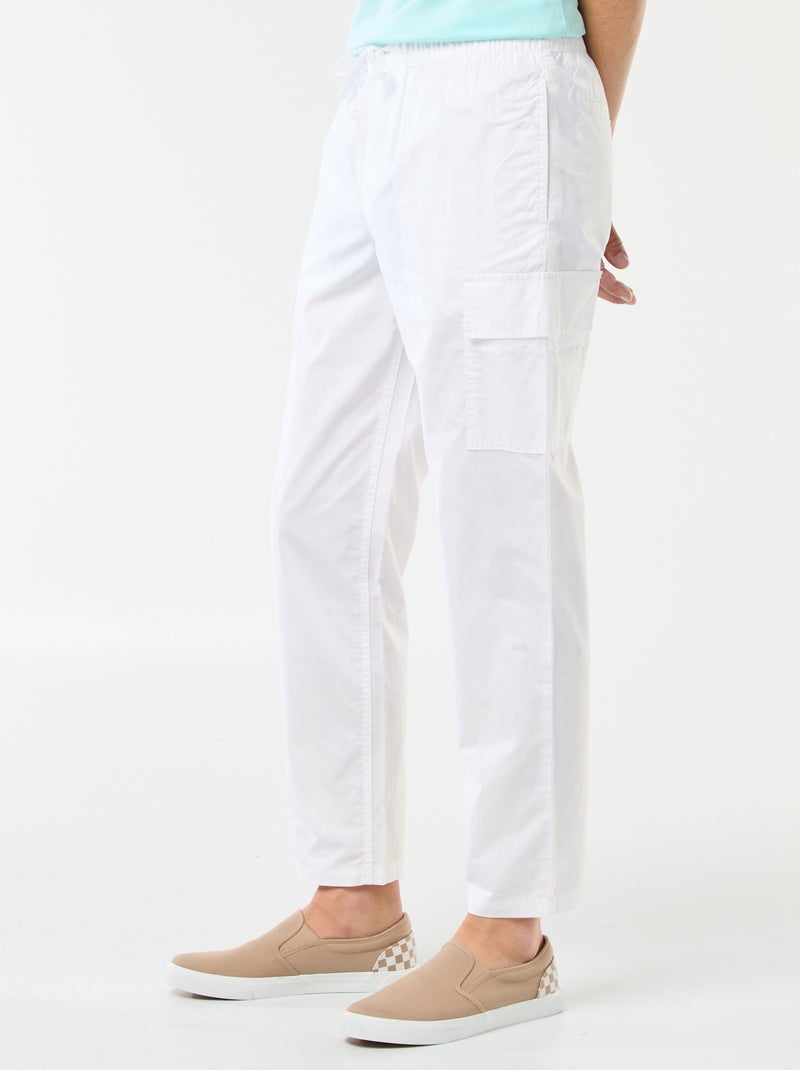 Pantalon multipoches avec ceinture élastiquée + cordons Blanc - Kiabi