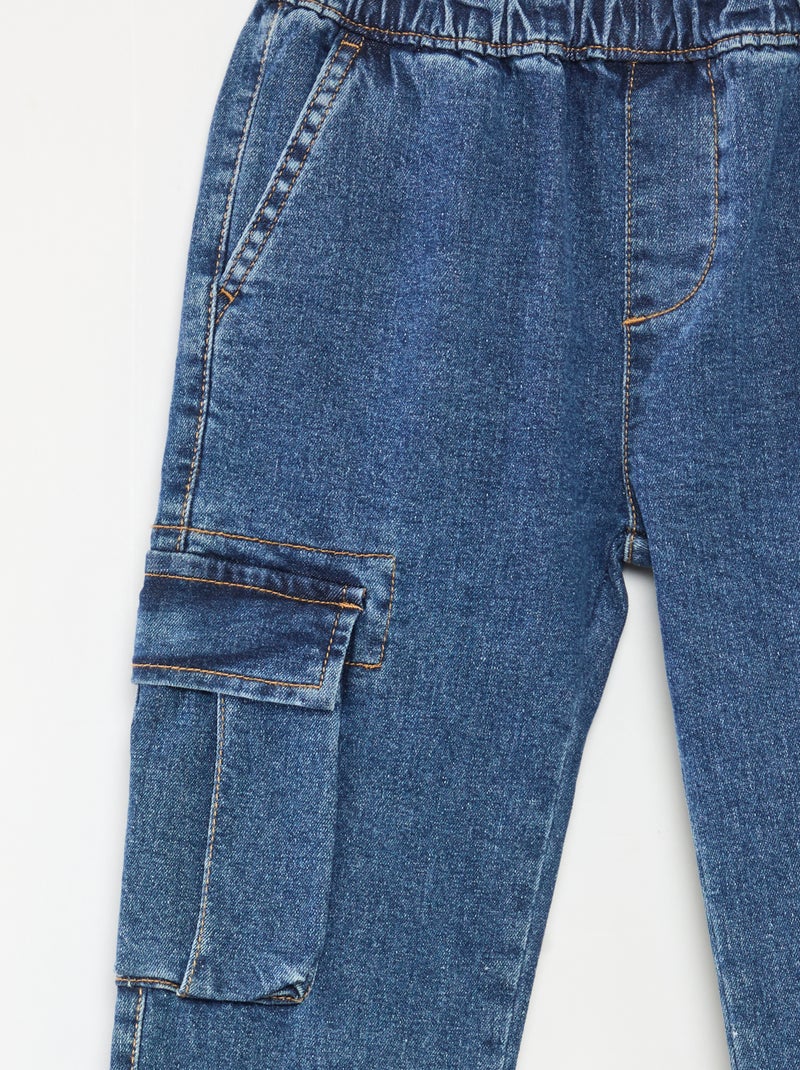 Pantalon multipoches en denim stretch - Coupe + ajustée Bleu - Kiabi