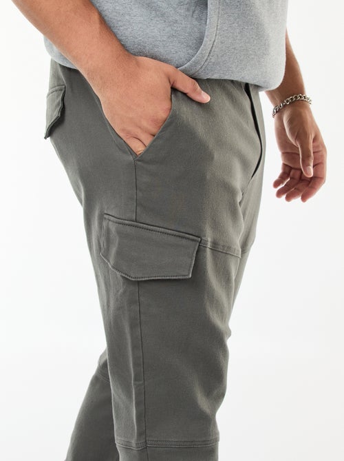 Pantalon multipoches uni avec ceinture élastiquée - Kiabi