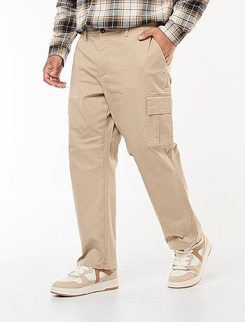 Pantalon multipoches uni avec passant pour ceinture
