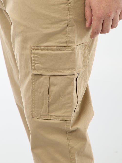 Pantalon multipoches uni avec passant pour ceinture - Kiabi
