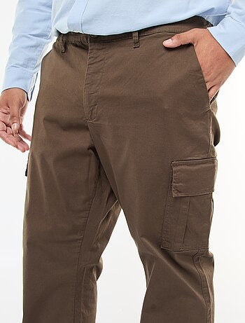 Pantalon multipoches uni avec passant pour ceinture