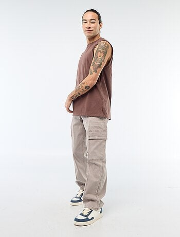 Pantalon multipoches uni coupe droite / Regular Fit