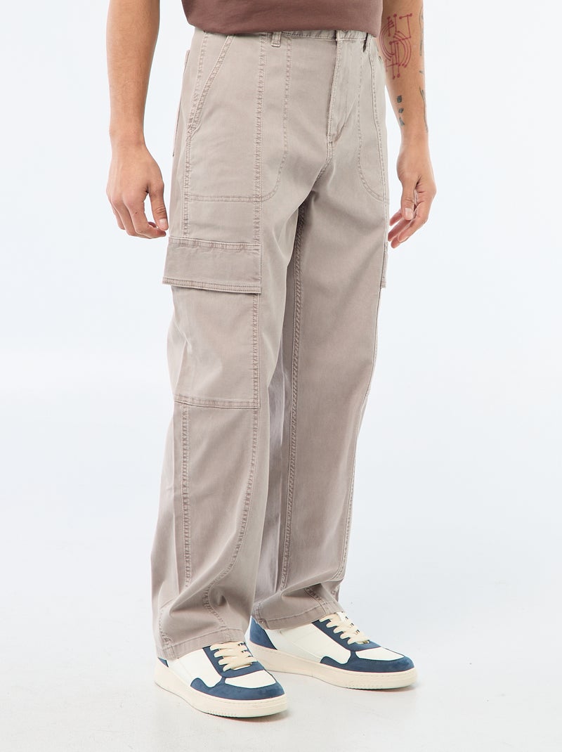 Pantalon multipoches uni coupe droite / Regular Fit Gris - Kiabi