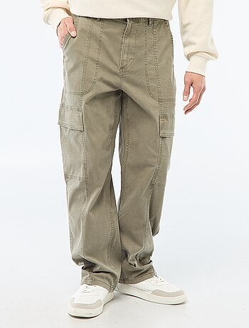 Pantalon multipoches uni coupe droite / Regular Fit