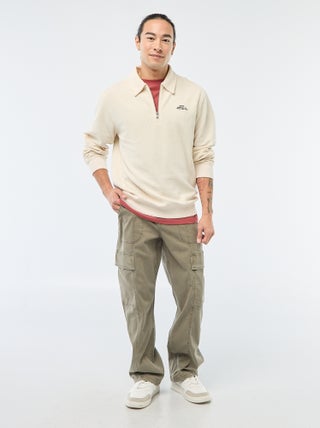 Pantalon multipoches uni coupe droite / Regular Fit