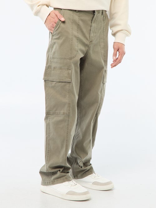 Pantalon multipoches uni coupe droite / Regular Fit - Kiabi