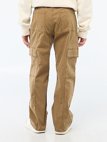 Pantalon multipoches uni coupe droite / Regular Fit