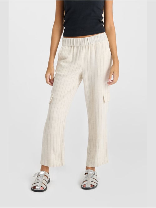 Pantalon olivergi droite 'le temps des cerises' - Kiabi Pantalon olivergi droite 'le temps des cerises' - Kiabi