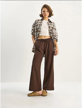 Pantalon palazzo à jambes larges et fermeture à nouer lucci