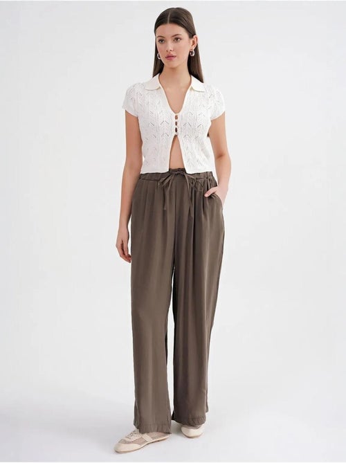Pantalon palazzo plissé taille haute avec cordon de serrage mixray - Kiabi Pantalon palazzo plissé taille haute avec cordon de serrage mixray - Kiabi