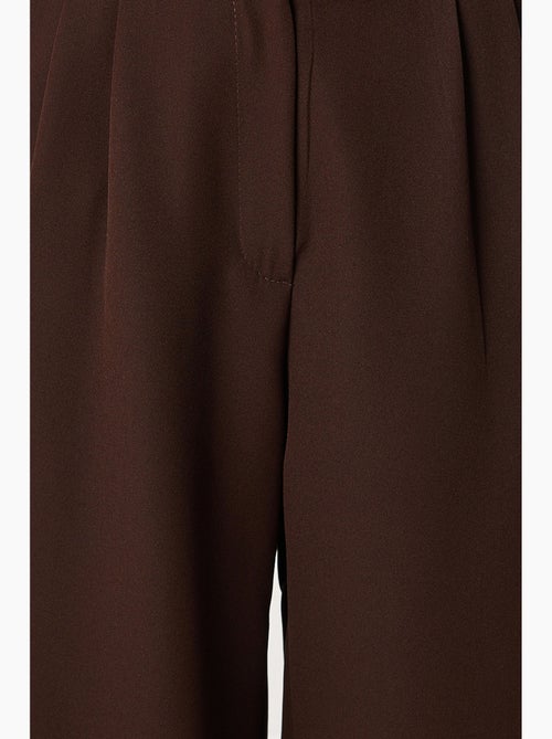 Pantalon palazzo taille haute et jambes larges istanbul - Kiabi Pantalon palazzo taille haute et jambes larges istanbul - Kiabi