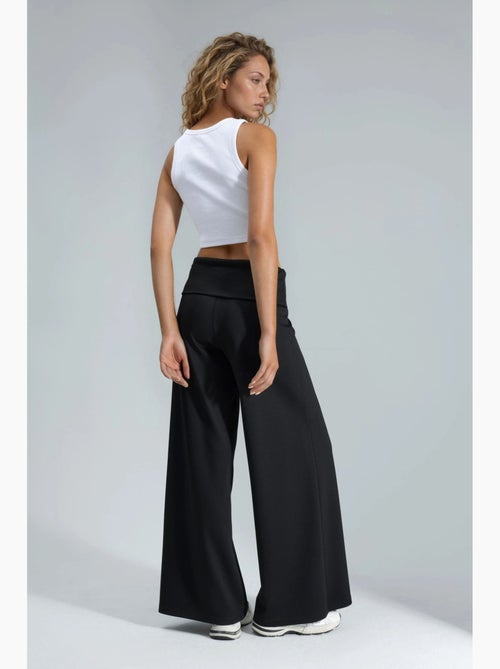 Pantalon palazzo taille haute hiccup - Kiabi Pantalon palazzo taille haute hiccup - Kiabi
