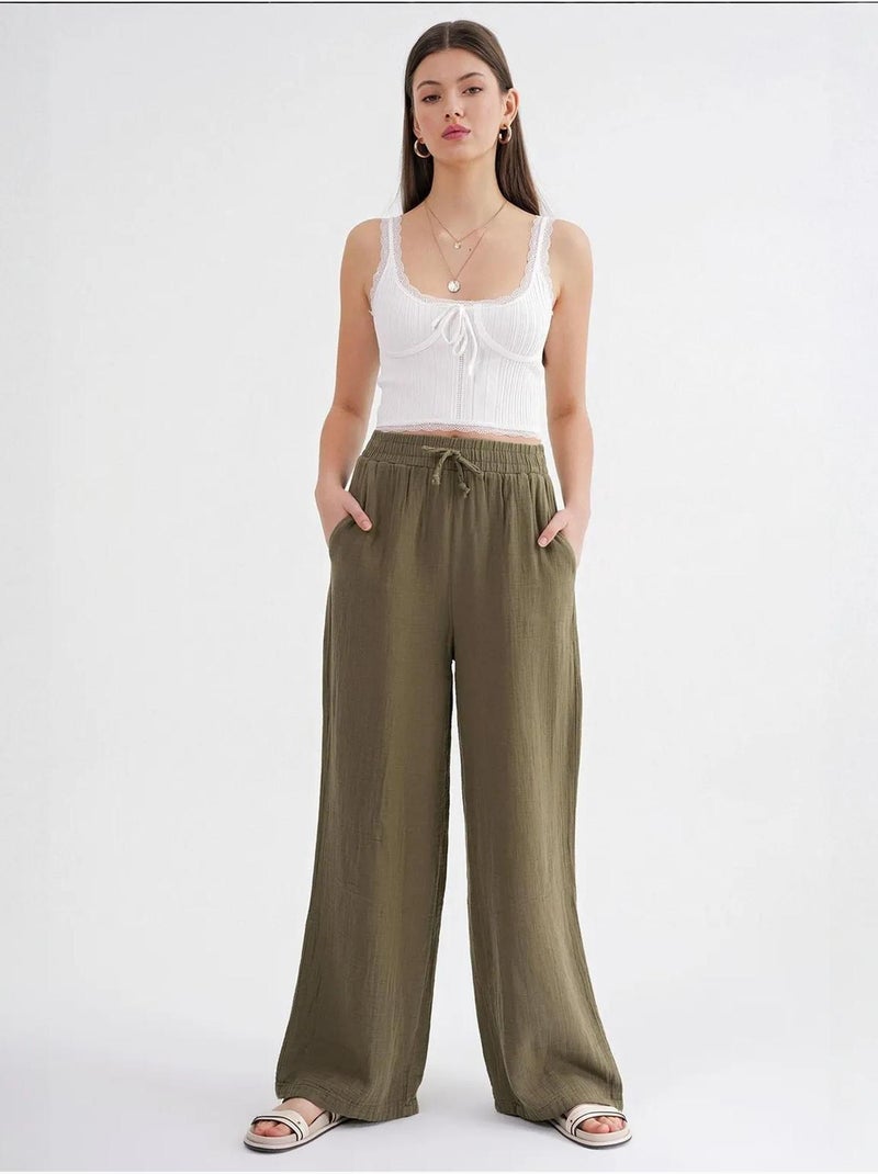 Pantalon palazzo texturé taille haute mixray Kaki - Kiabi