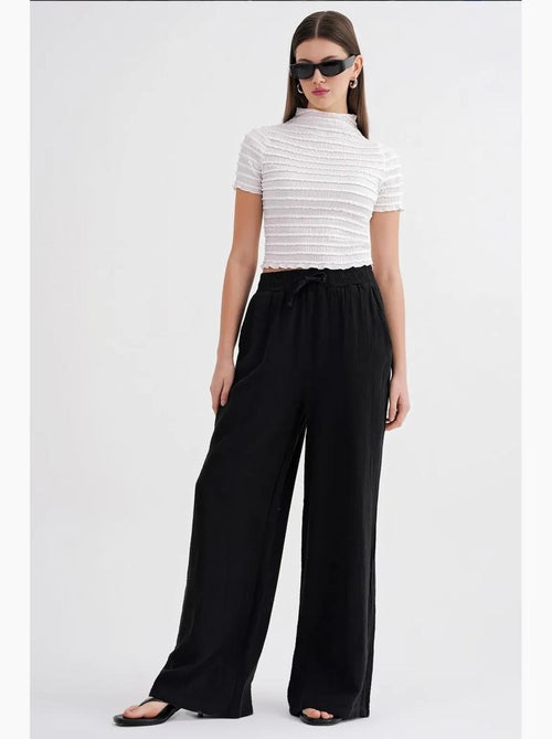 Pantalon palazzo texturé taille haute mixray - Kiabi Pantalon palazzo texturé taille haute mixray - Kiabi