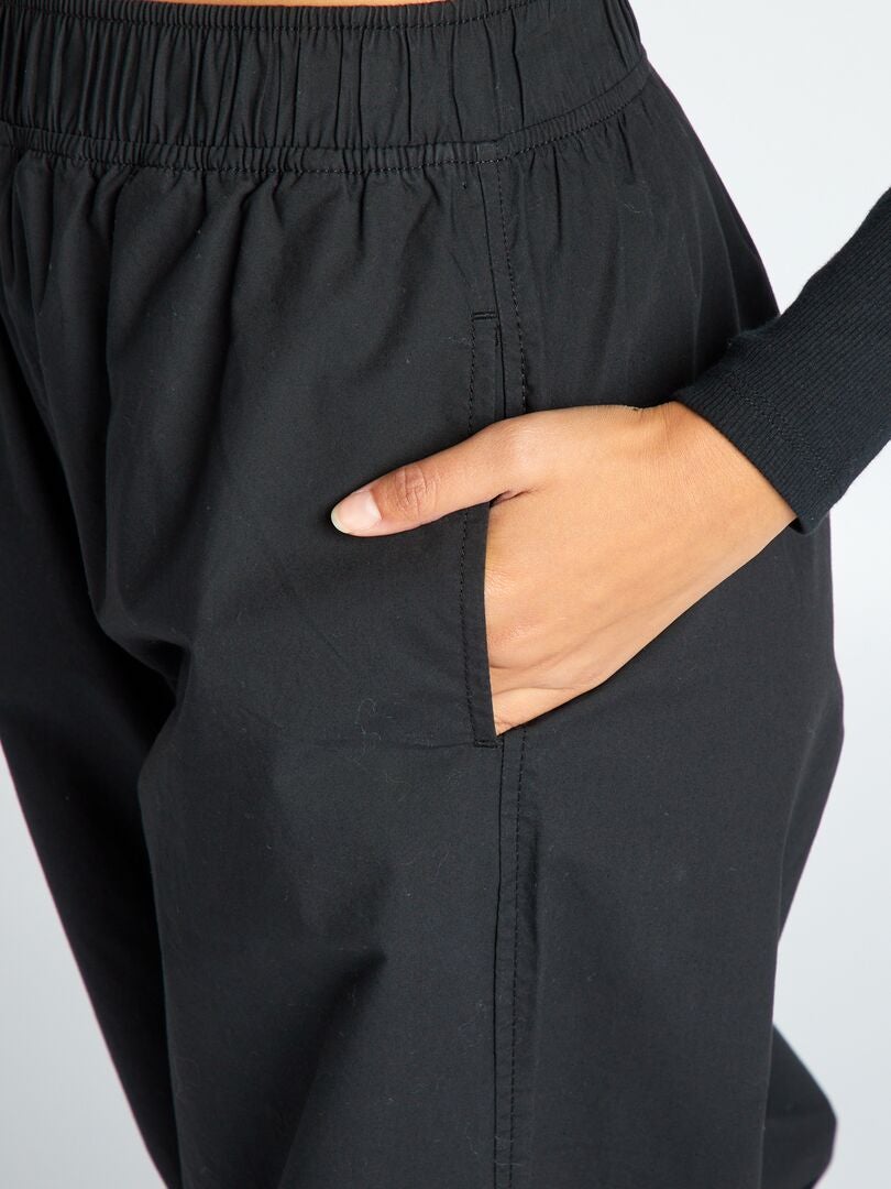 Pantalon parachute en nylon noir - Kiabi