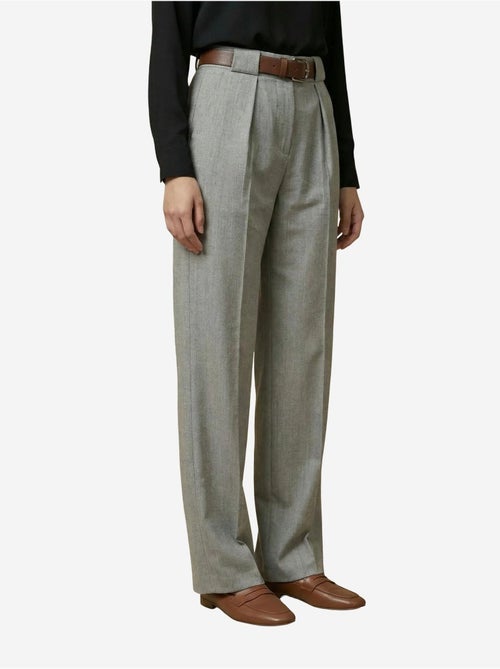 Pantalon plissé taille haute à jambes larges my fashion - Kiabi Pantalon plissé taille haute à jambes larges my fashion - Kiabi