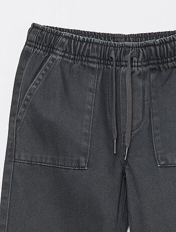 Pantalon poches rectangulaires - Coupe + ajustée