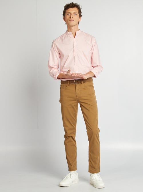 Pantalon pour homme à coupe slim et 5 poches - Kiabi Pantalon pour homme à coupe slim et 5 poches - Kiabi