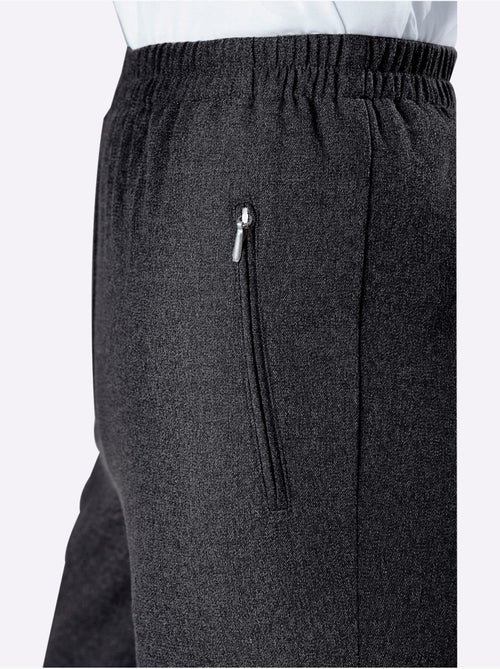 Pantalon qualité douce et chaude - taille courte - moda vilona - Kiabi Pantalon qualité douce et chaude - taille courte - moda vilona - Kiabi