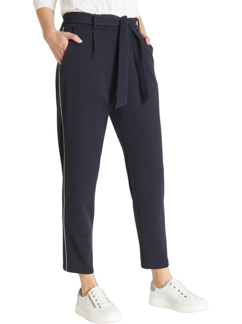 Pantalon raccourci élastiqué dos - DAXON - Kiabi Pantalon raccourci élastiqué dos - DAXON - Kiabi