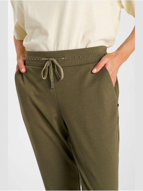 Pantalon raven droite 'le temps des cerises' - Kiabi Pantalon raven droite 'le temps des cerises' - Kiabi