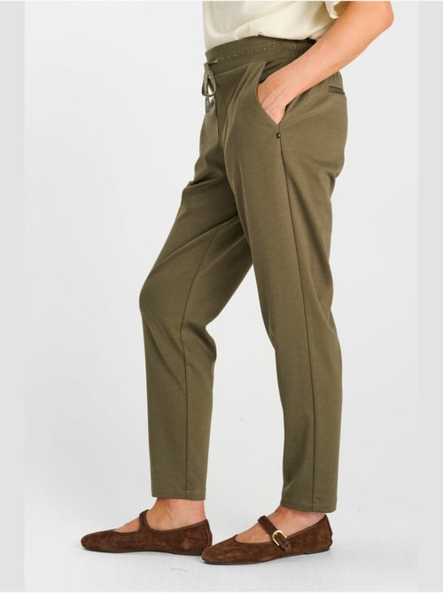 Pantalon raven droite 'le temps des cerises' - Kiabi Pantalon raven droite 'le temps des cerises' - Kiabi