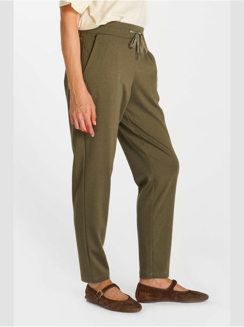 Pantalon raven droite 'le temps des cerises' - Kiabi Pantalon raven droite 'le temps des cerises' - Kiabi