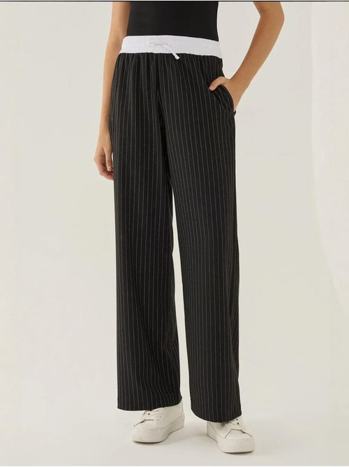Pantalon rayé à taille élastique - Kiabi Pantalon rayé à taille élastique - Kiabi