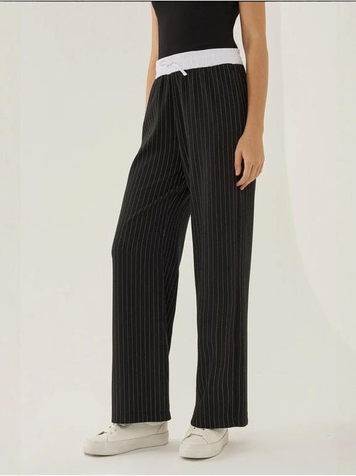 Pantalon rayé à taille élastique - Kiabi Pantalon rayé à taille élastique - Kiabi