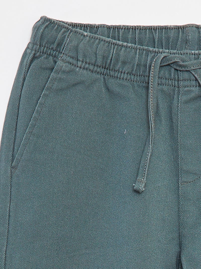 Pantalon regular - Coupe + confortable Vert - Kiabi