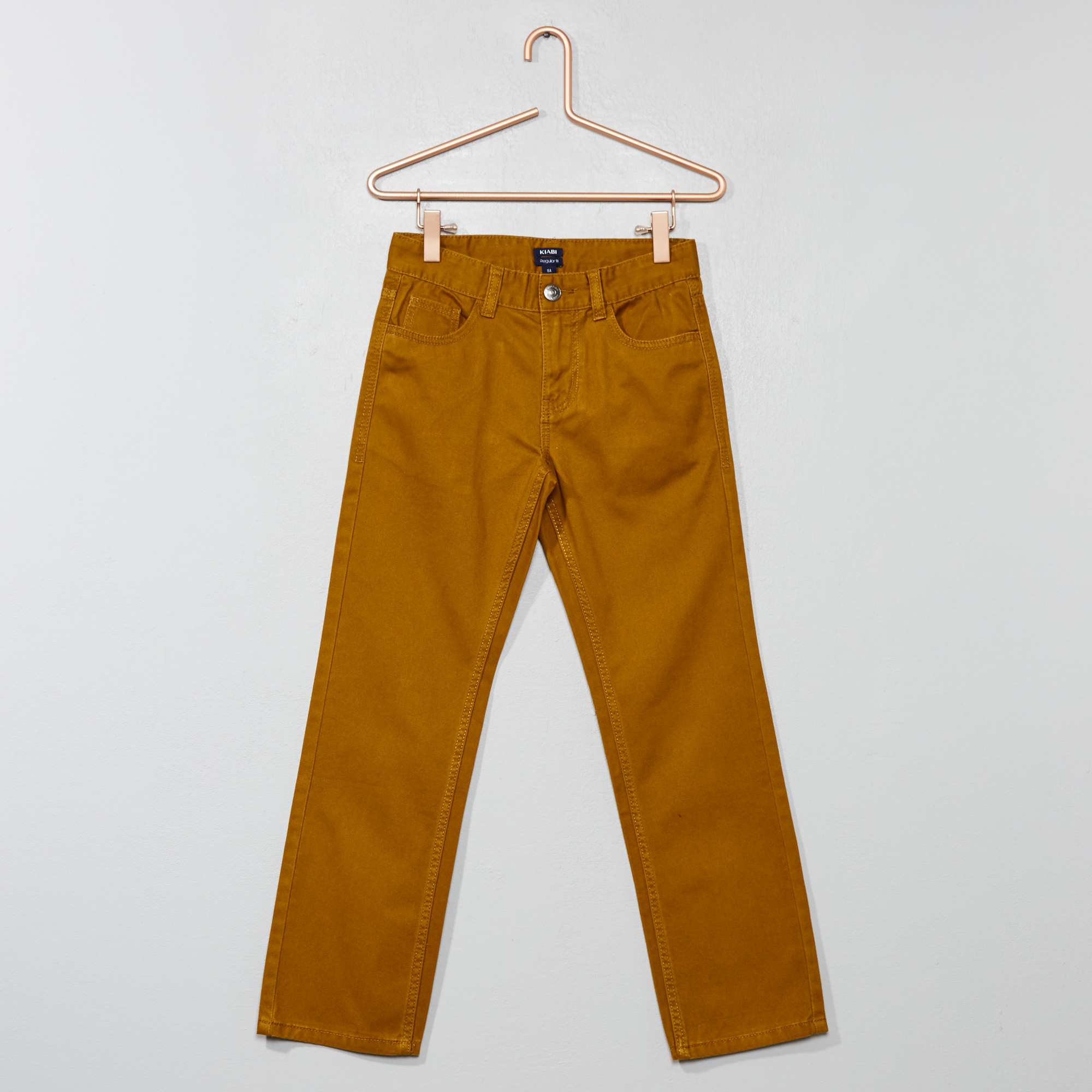 Pantalon regular en twill Garçon - jaune curry - Kiabi - 5,60€