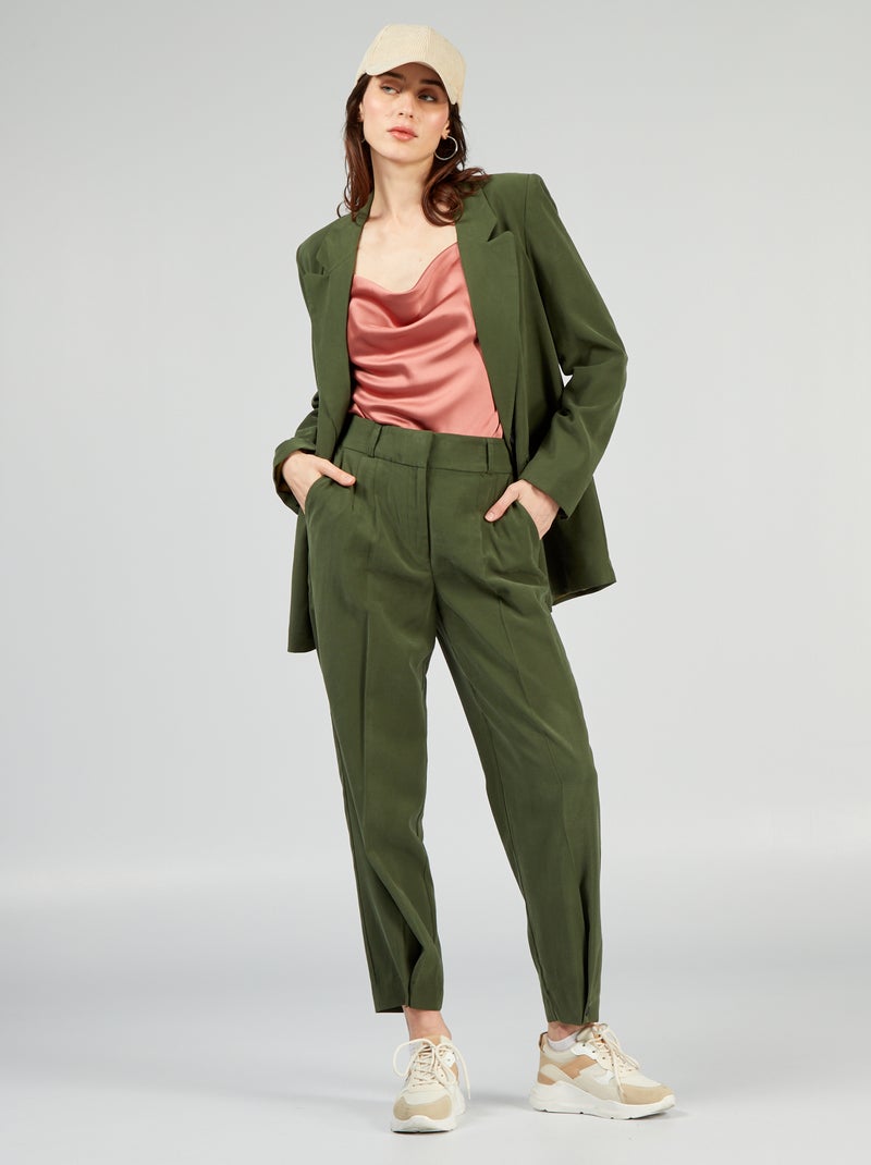 Pantalon regular en twill Kaki - Kiabi