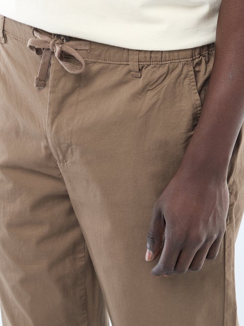 Pantalon regular en twill - Kiabi