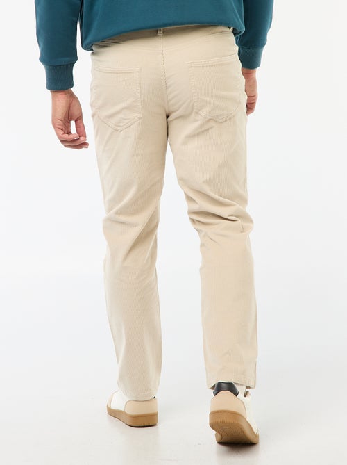 Pantalon regular fit en velours uni - Kiabi