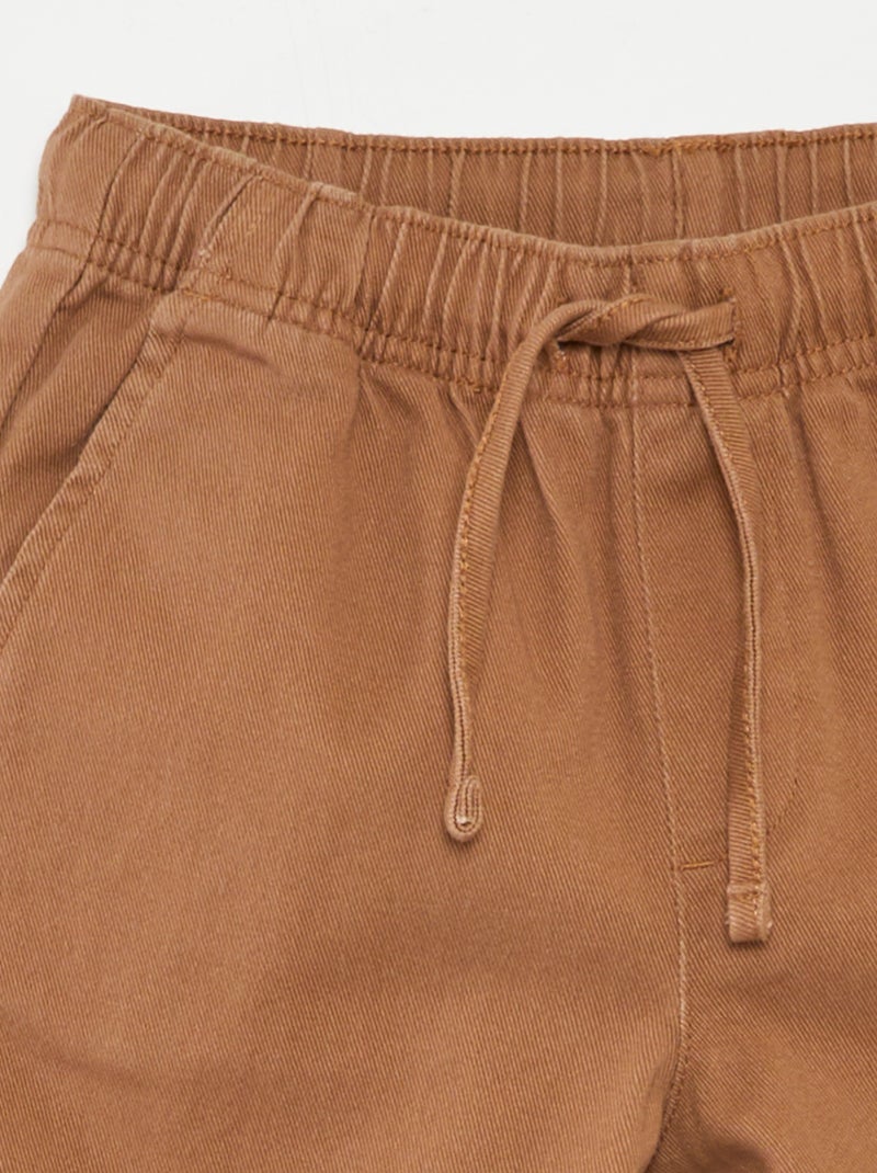 Pantalon regular uni Marron - Kiabi