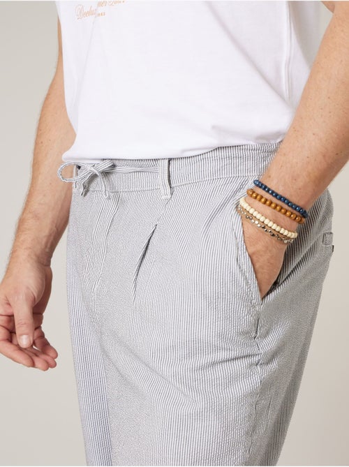 Pantalon relaxed homme en seersucker 'Deeluxe' - Kiabi