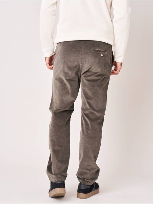 Pantalon relaxed homme en velours côtelé 'deeluxe' - Kiabi Pantalon relaxed homme en velours côtelé 'deeluxe' - Kiabi