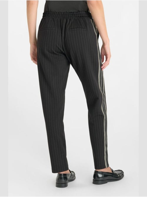 Pantalon ROSA droite 'Le Temps Des Cerises' - Kiabi Pantalon ROSA droite 'Le Temps Des Cerises' - Kiabi