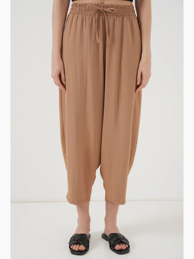 Pantalon salwar texturé longueur cheville avec cordon de serrage à la taille bdart Camel - Kiabi