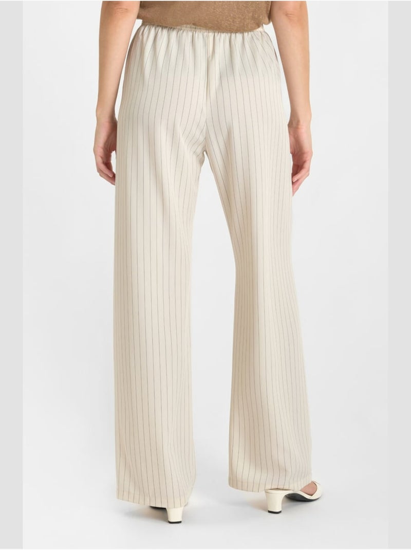Pantalon SIDIA loose, large 'Le Temps Des Cerises' Beige - Kiabi