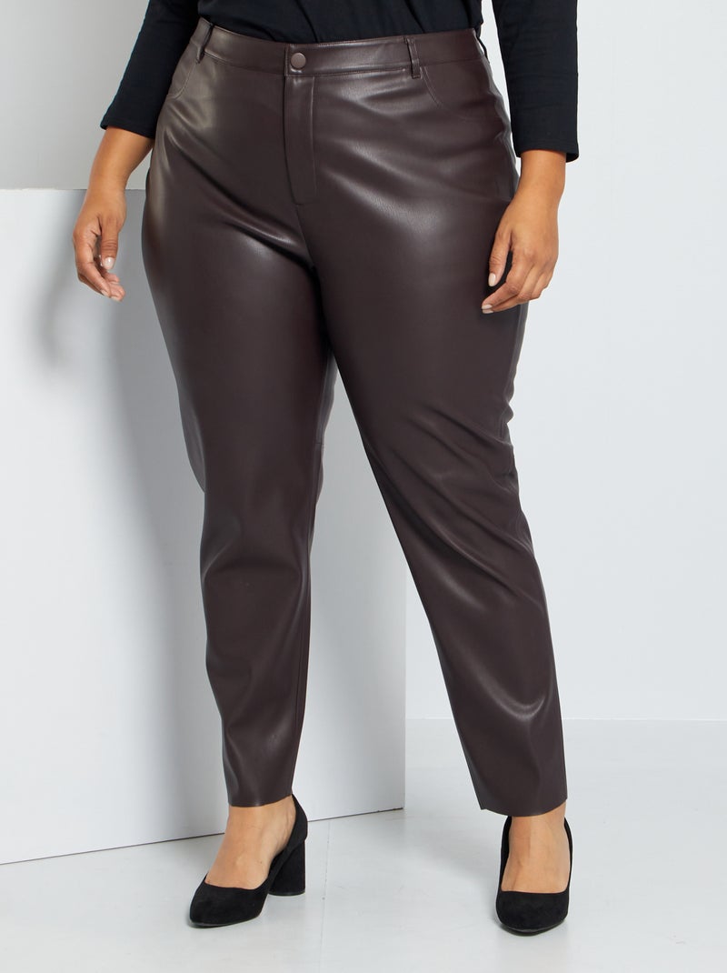 Pantalon skinny en simili bordeaux foncé - Kiabi