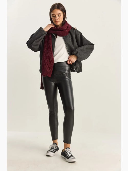 Pantalon skinny en similicuir à taille élastique lucci - Kiabi Pantalon skinny en similicuir à taille élastique lucci - Kiabi
