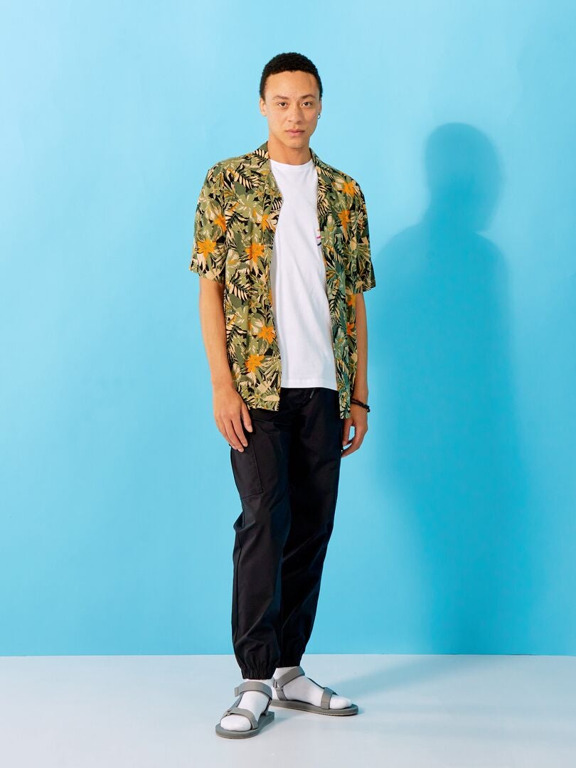 Pantalon slim avec poches sur les côtés noir - Kiabi