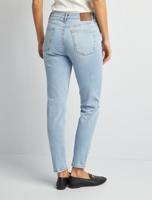 Embrace High Ankle Jeans