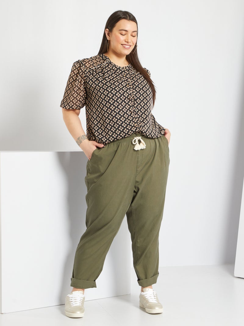 Pantalon slim en lyocell Kaki - Kiabi