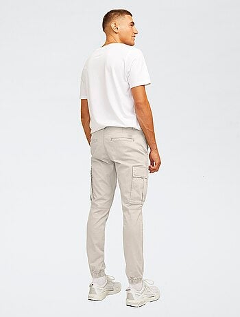 Pantalon slim grandes poches